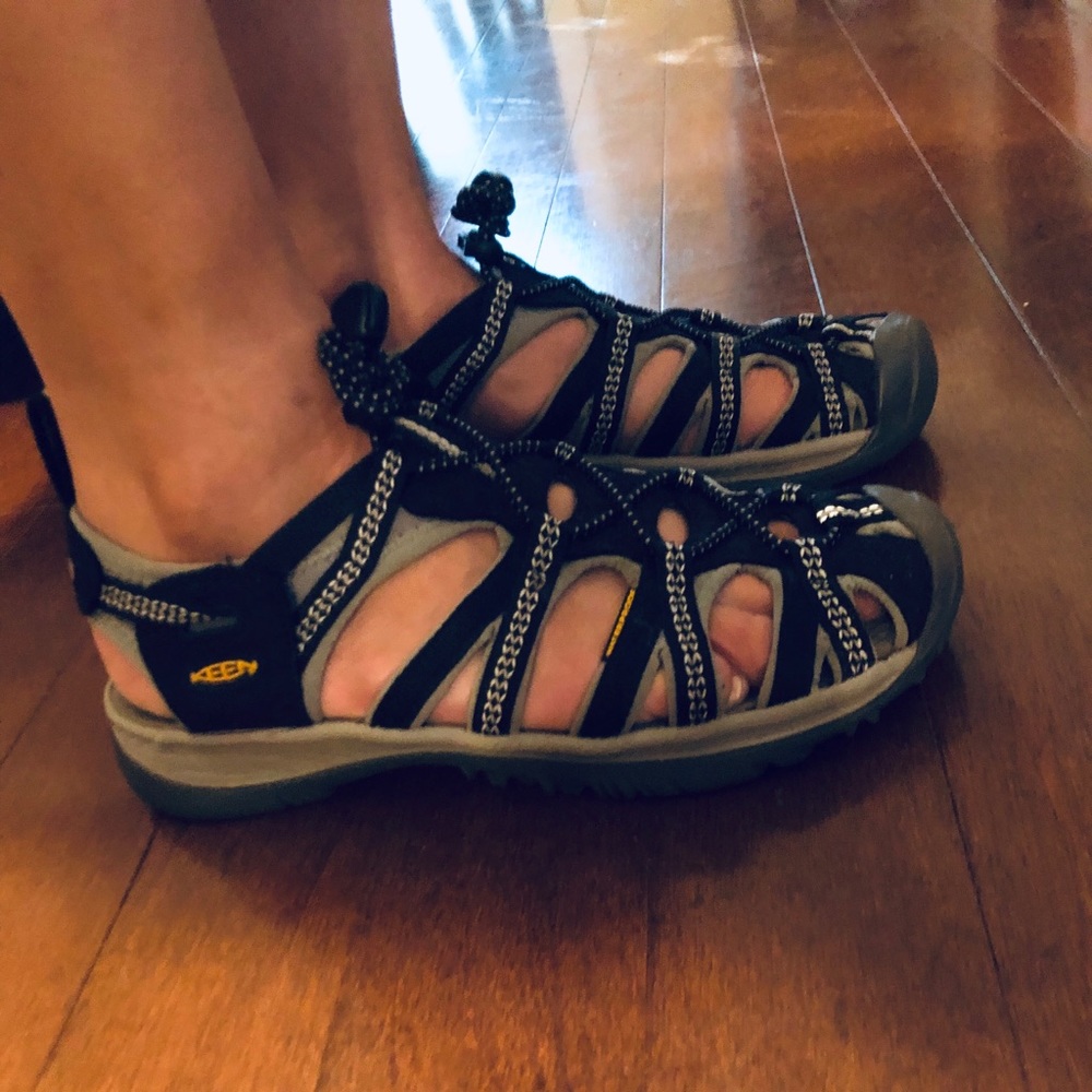 Keen women’s whisper shoe